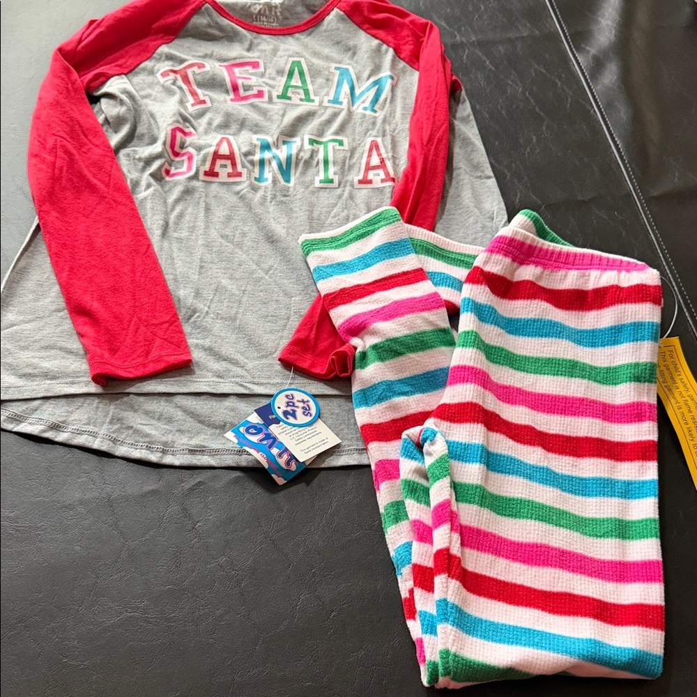Sleep On It Team Santa Pajama Set - Red and Gray. Size L (14/16) NWT